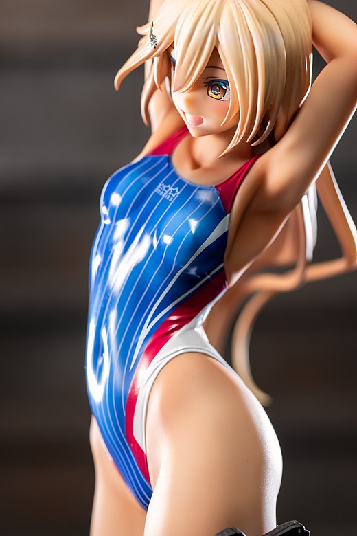 Kouhai-chan figure