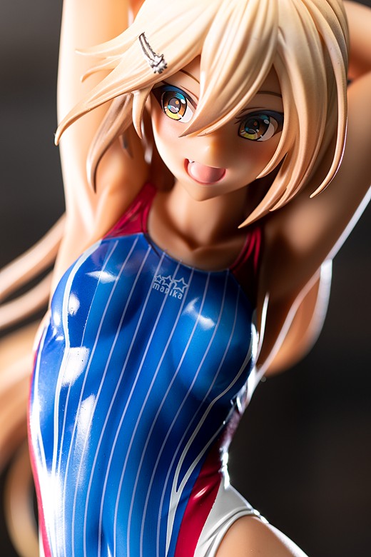 Kouhai-chan figure