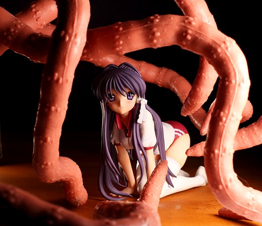 Kotobukiya Kyou Fujibayashi from Clannad Figure Review