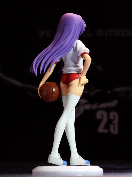 Wave Kyou Fujibayashi from Clannad Review