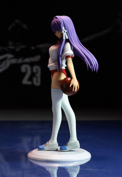 Wave Kyou Fujibayashi from Clannad Review