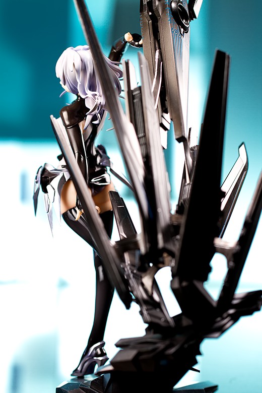 Lacia from BEATLESS Figure Review