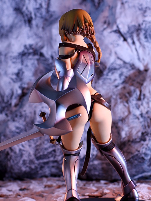 Daiki Kougyou Leina from Queen's Blade Figure Review