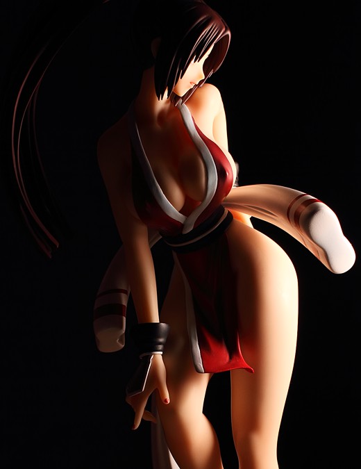 Alphamax Mai Shiranui from KOF Figure Review