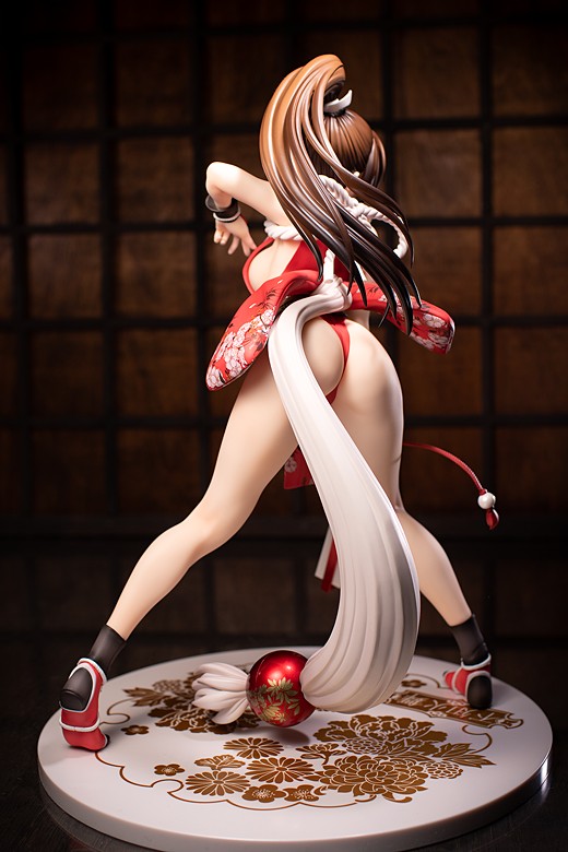 Mai Shiranui figure