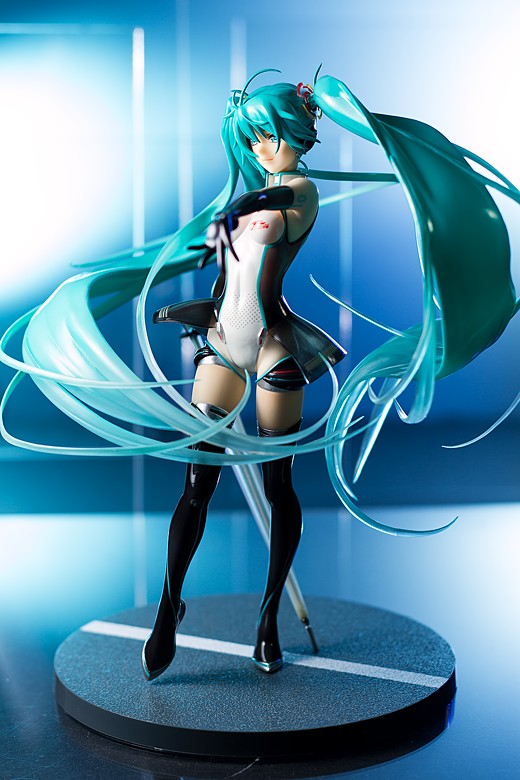 Miku Hatsune Figure Review