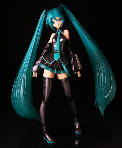 Max Factory Miku Hatsune from Vocaloid Figure Review