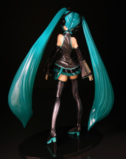 Max Factory Miku Hatsune from Vocaloid Figure Review