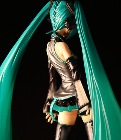 Max Factory Miku Hatsune from Vocaloid Figure Review