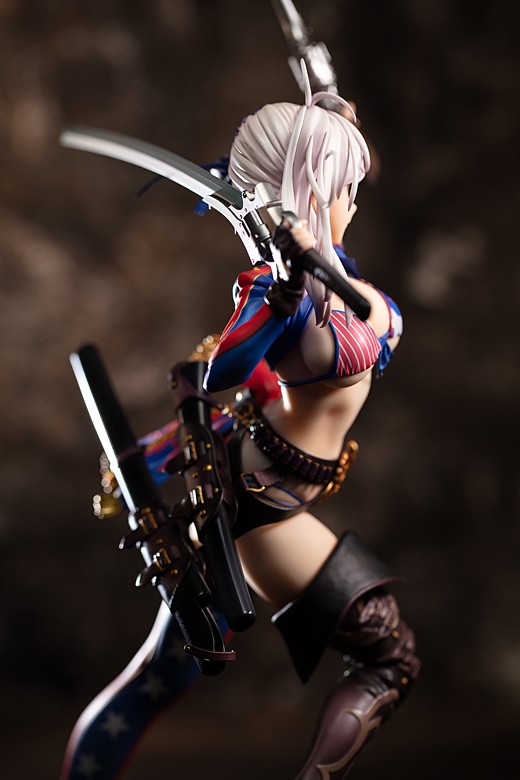 Miyamoto Musashi figure