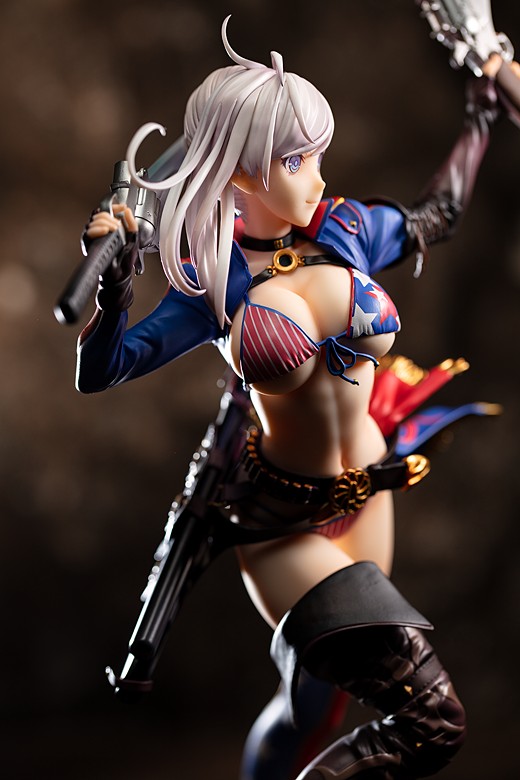 Miyamoto Musashi figure