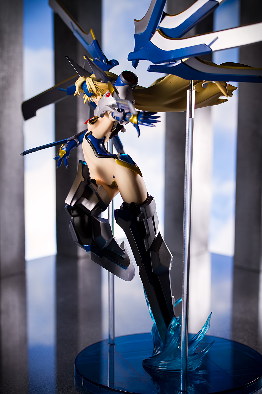  Good Smile Company Guilty Gear -Strive- Ky Kiske Plushie : Toys  & Games