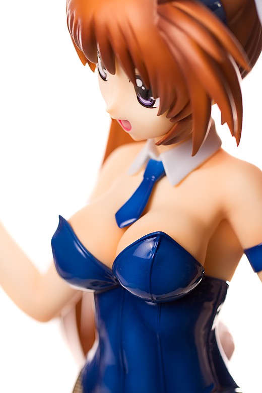 Nanoha Takamachi Figure Review