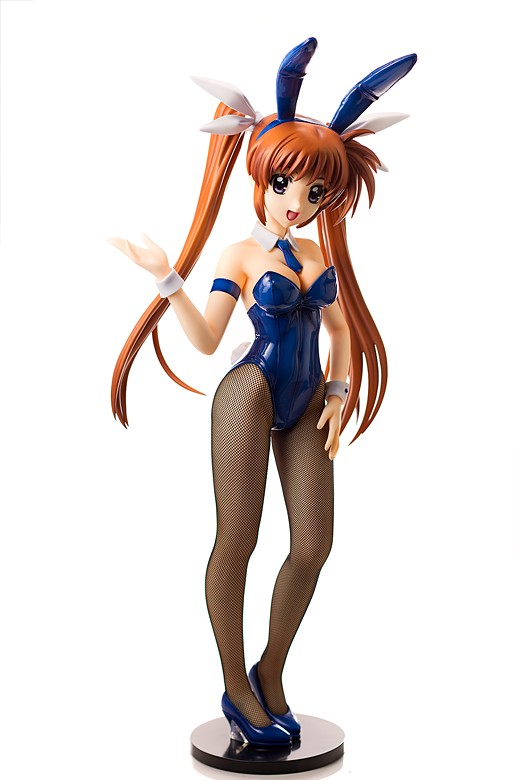 Nanoha Takamachi Figure Review