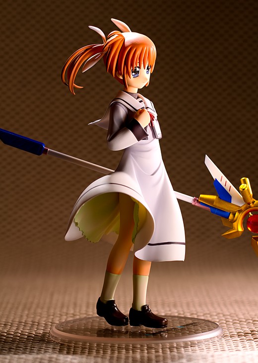 Nanoha Takamachi from Magical Girl Lyrical Nanoha Figure Review