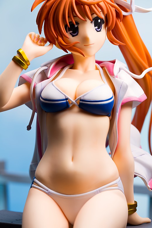 Nanoha Takamachi from Magical Girl Lyrical Nanoha StrikerS Figure Review