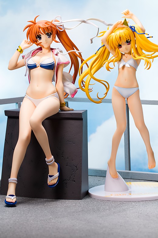 Nanoha Takamachi from Magical Girl Lyrical Nanoha StrikerS Figure Review