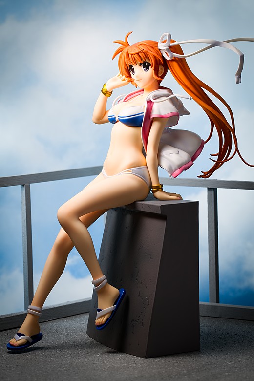 Nanoha Takamachi from Magical Girl Lyrical Nanoha StrikerS Figure Review