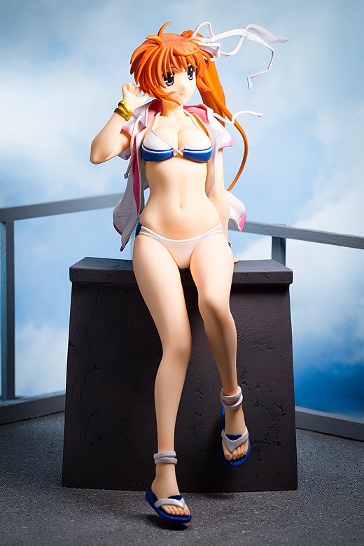 Nanoha Takamachi from Magical Girl Lyrical Nanoha StrikerS Figure Review