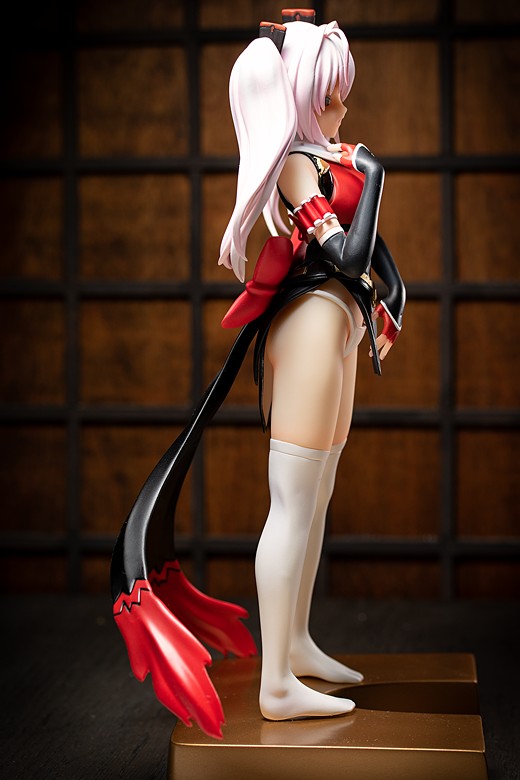 Narika Shihoudou figure