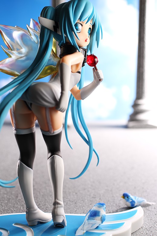 Plum Nymph from Sora no Otoshimono Figure Review