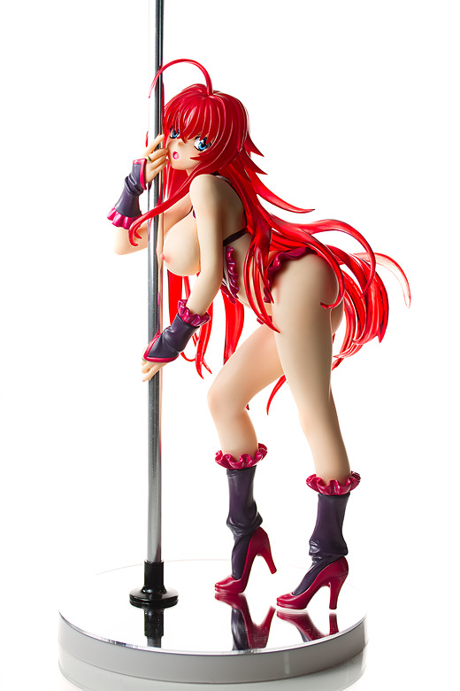 Rias Gremory figure