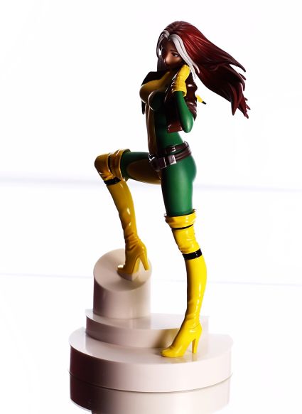 Kotobukiya Marvel Bishoujo Rogue from the X-Men Review