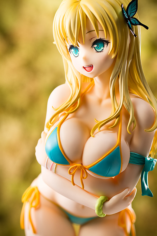 Sena Kashiwazaki figure