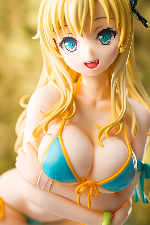 Sena Kashiwazaki figure