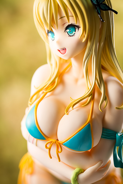 Sena Kashiwazaki figure