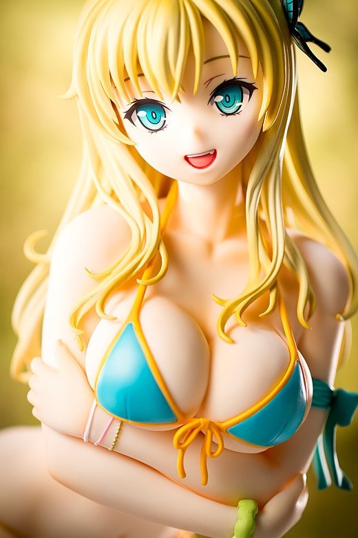 Sena Kashiwazaki figure