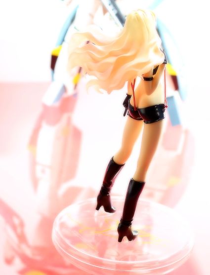 MegaHouse Sheryl Nome from Macross Frontier Review