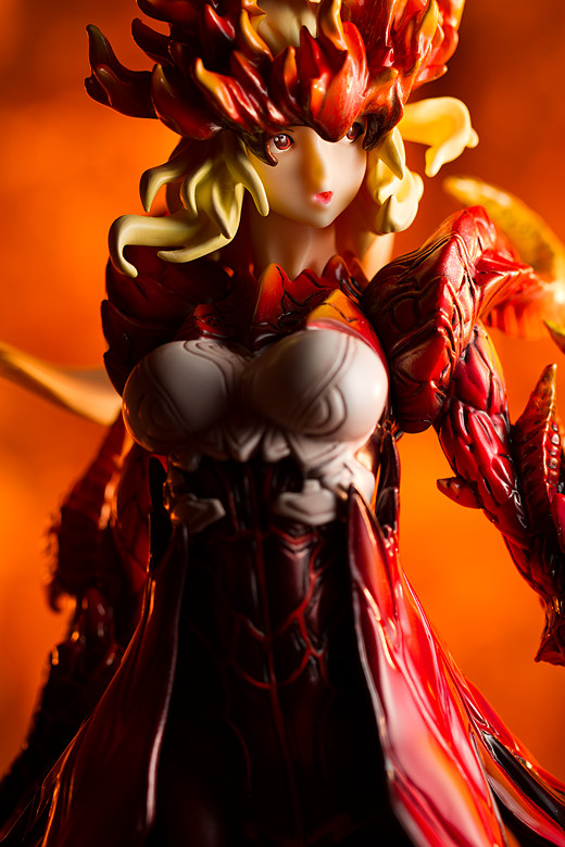 ORI Thalia figure