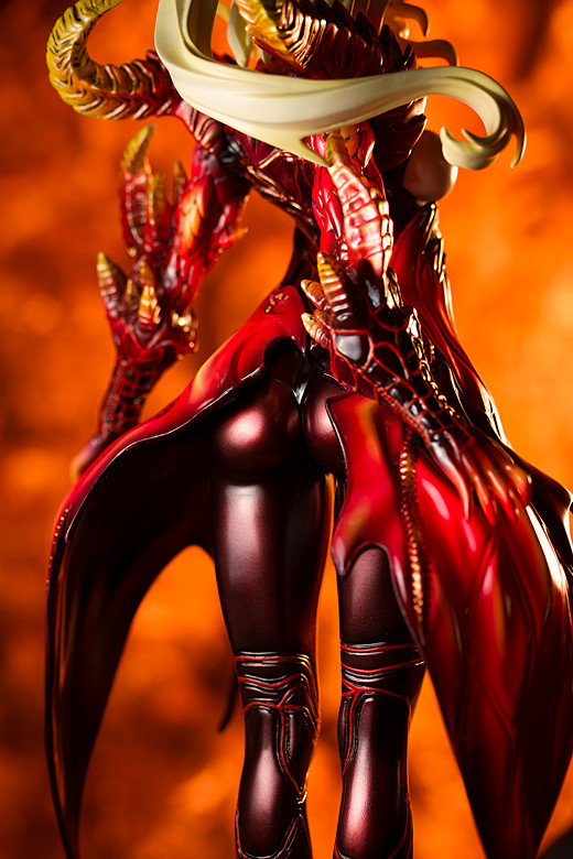 ORI Thalia figure