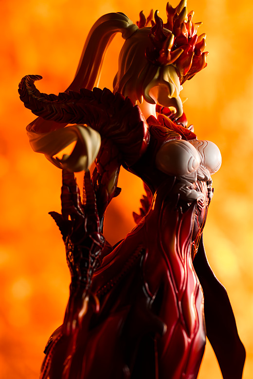 ORI Thalia figure