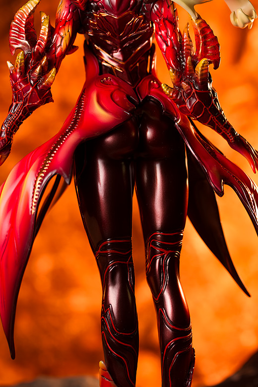 ORI Thalia figure