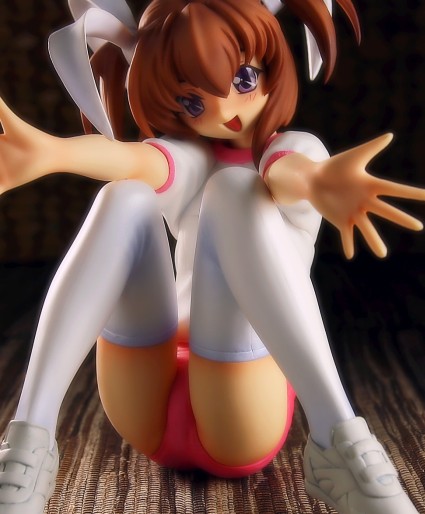 Wave Tomomi Aizawa from Pia Carrot 3 Figure Review