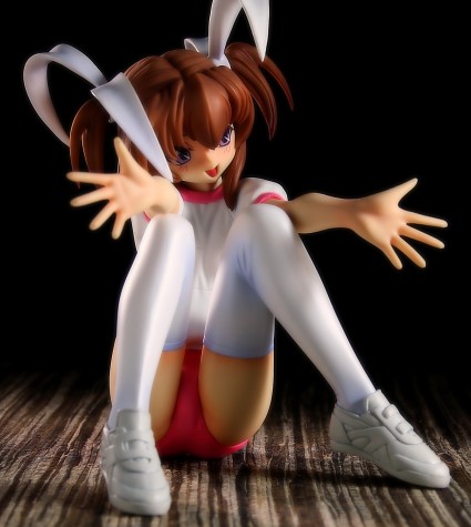 Wave Tomomi Aizawa from Pia Carrot 3 Figure Review