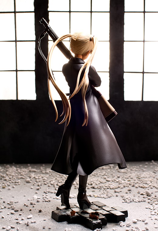 Triela from Gunslinger Girl Figure Review