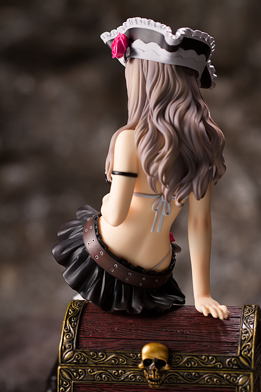 Velvet figure by Alphamax