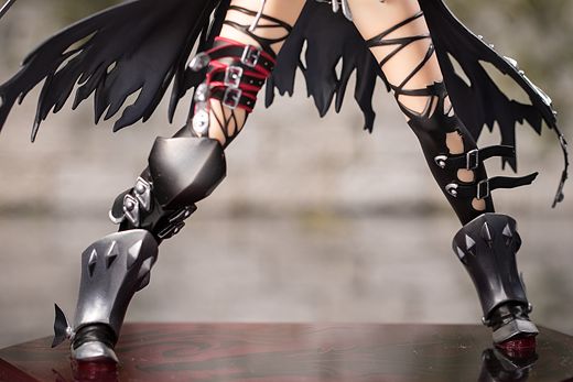 Velvet Crowe figure