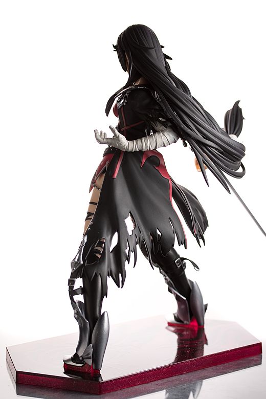 Velvet Crowe figure