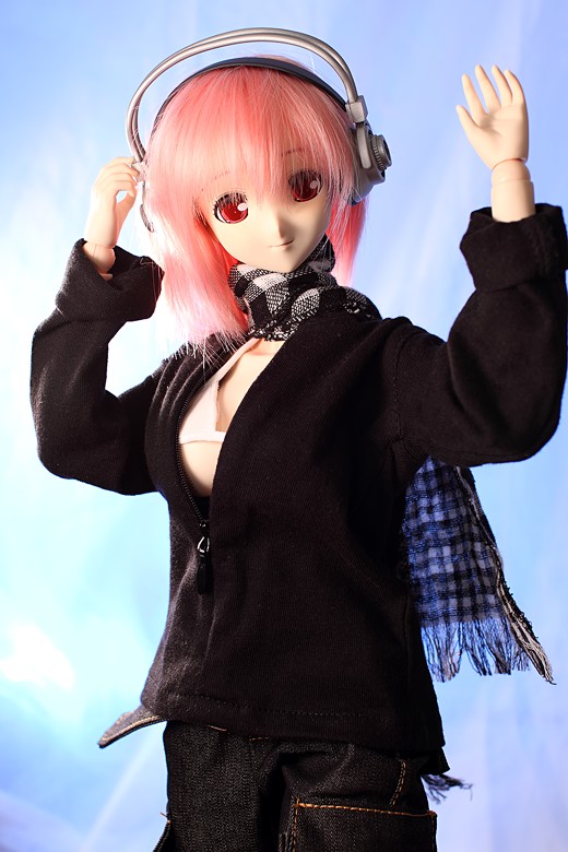 vmf50 Sonico Doll Review