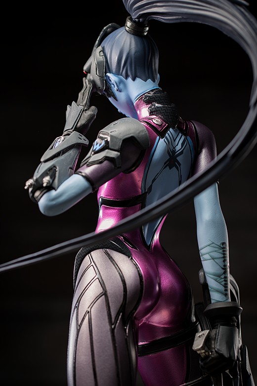 Widowmaker figure