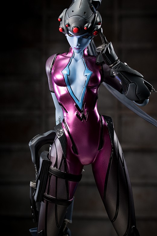 Widowmaker figure