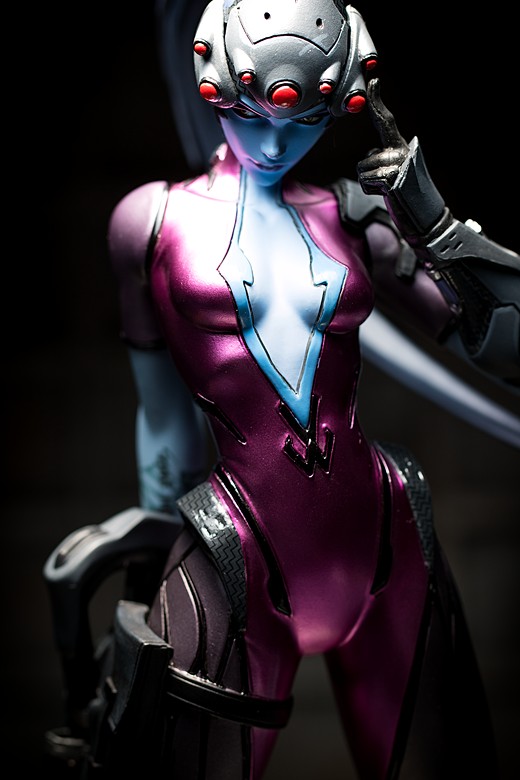 Widowmaker figure