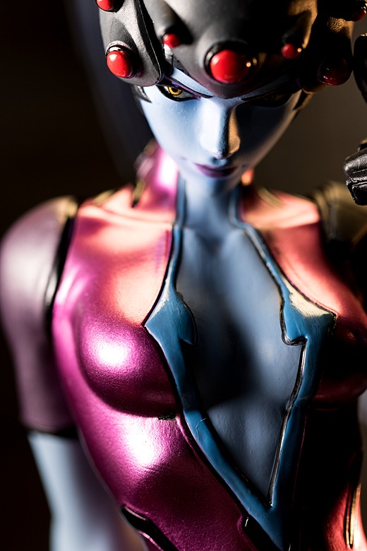 Widowmaker figure