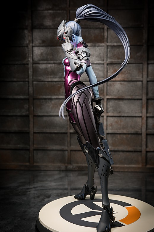 Widowmaker figure