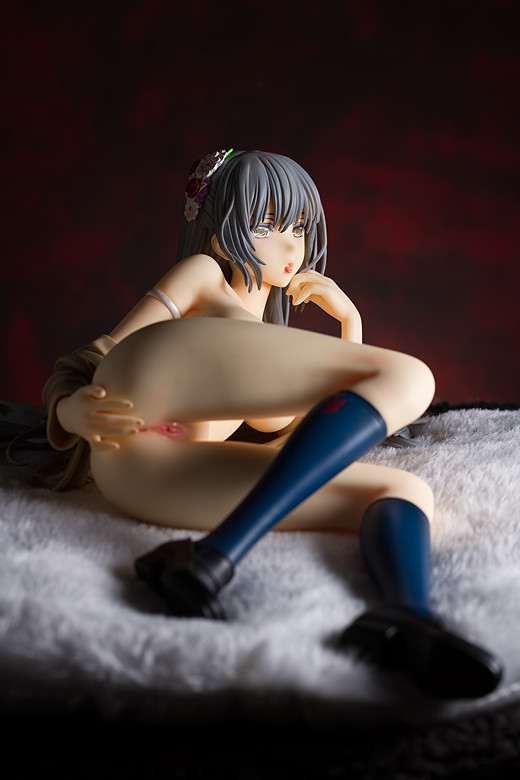 COMIC X-EROS Cover Girl Figure