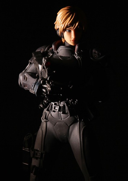 Deunan Knute by Hot Toys